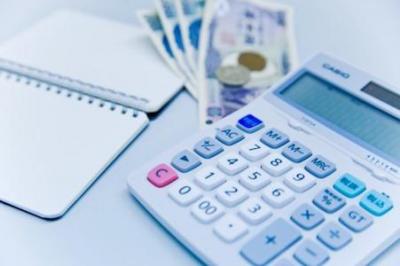 賃金の支払い方法ってなぜほとんど銀行振込なのか
