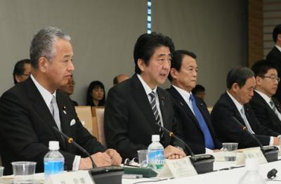 経団連 2016年春闘に向けて原案を提示