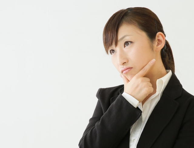 振替休日と代休の違いは何？