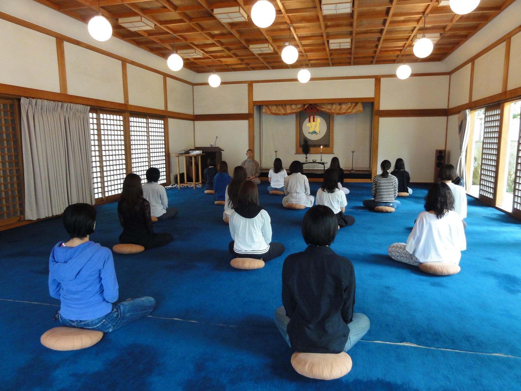 高野山で新入社員研修を実施