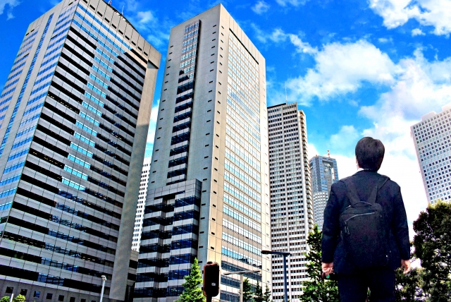 なぜ土曜日は振替休日にならないのか？休日の定義って？