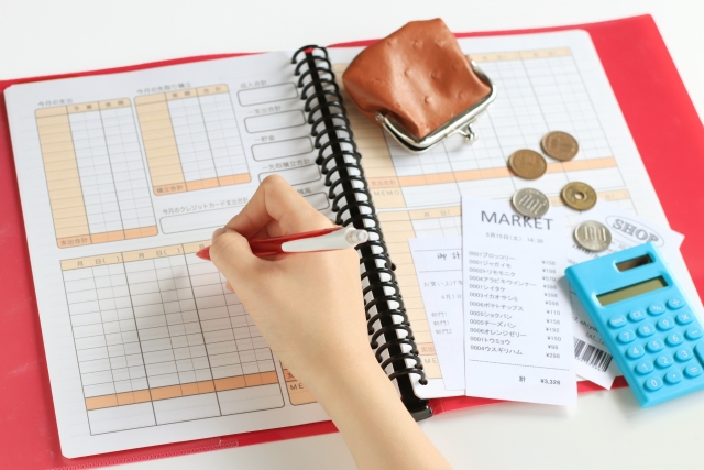 貯金だけではなく賢くお金を使うことも覚えよう