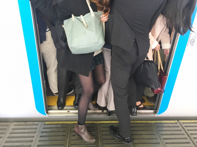 通勤地獄からの解放の日は近い?MaaSへの期待とは