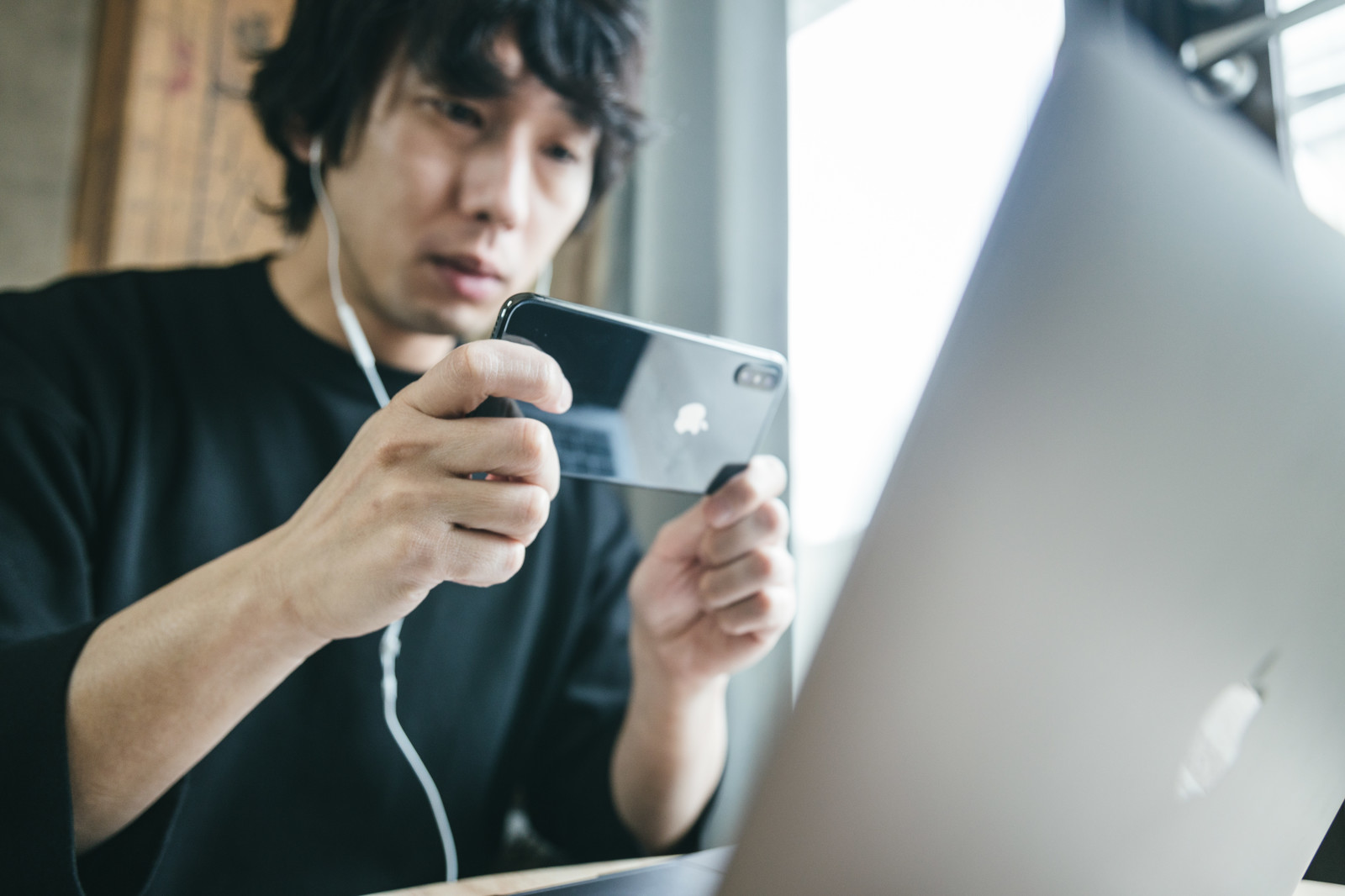 マルチタスクは本当に効率的？実態と弊害について解説