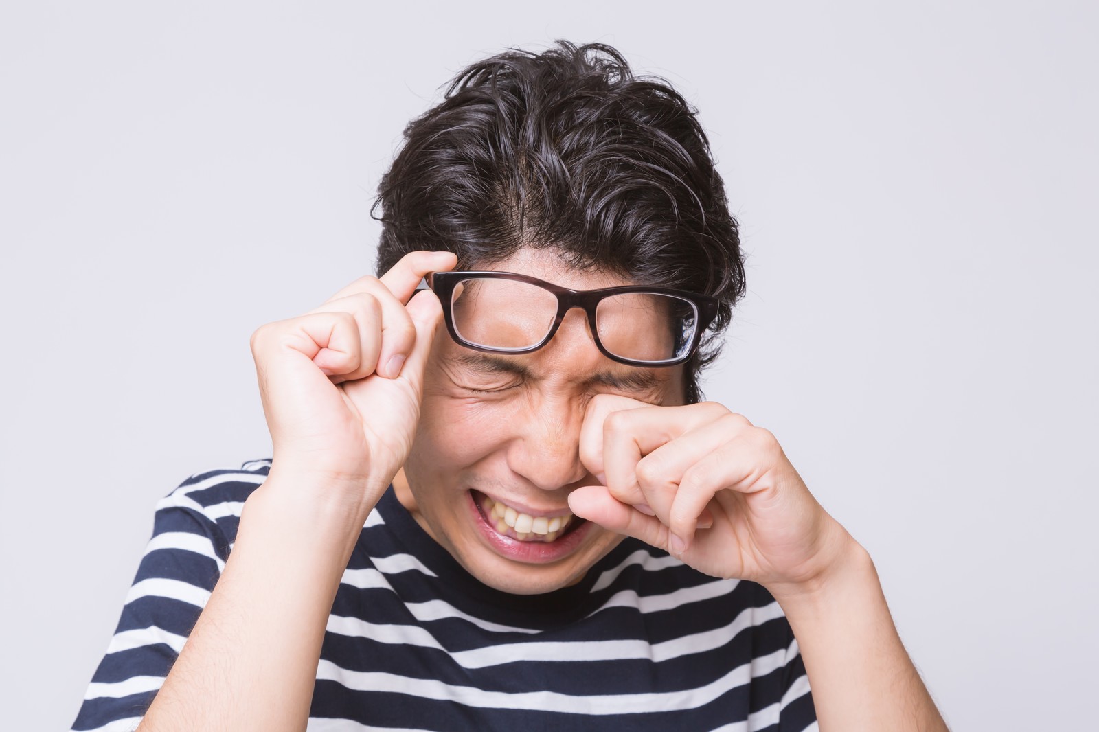 仕事やプライベートでなりやすいドライアイ、どう対策する？