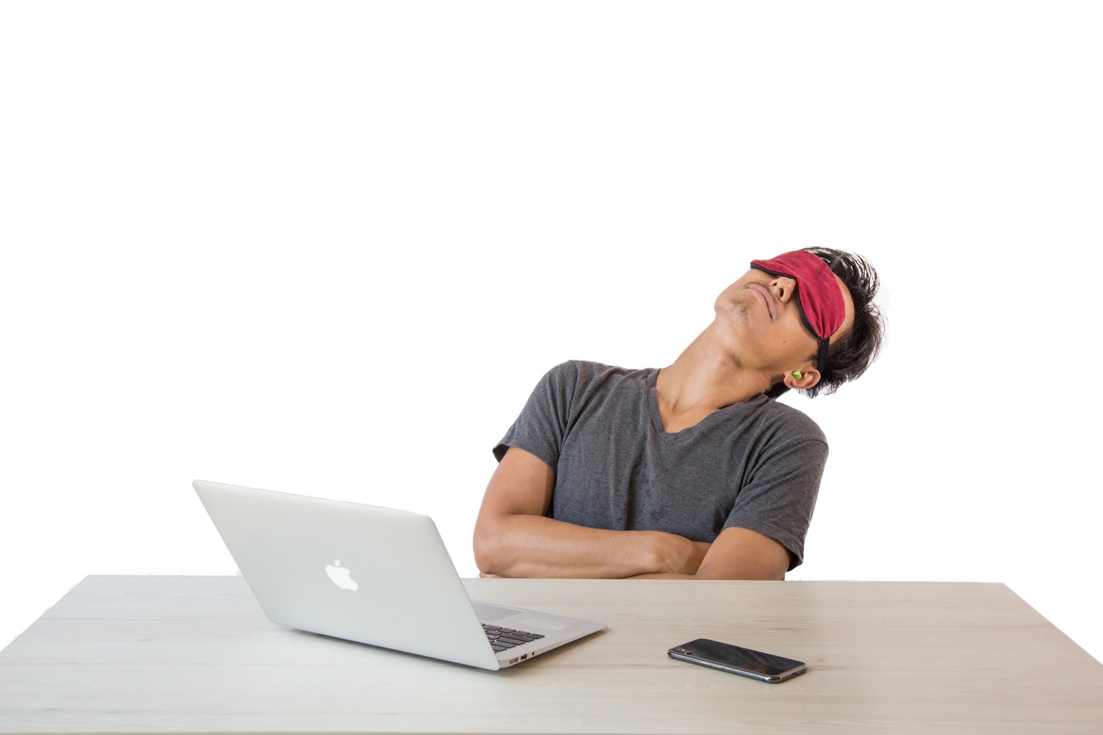 睡眠不足や目の疲れを解消！アイマスクの使い方