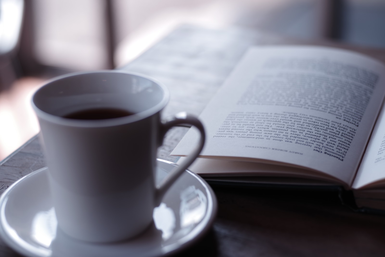 仕事や作業をしながらの読書に最適なオーディオブックとは?