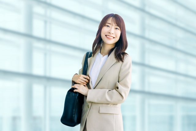バッグが重くて持ちにくい！軽くするにはどうすればいい？