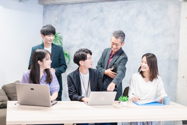 職場の活性化を目指すなら「助け合いの精神」を意識しよう！